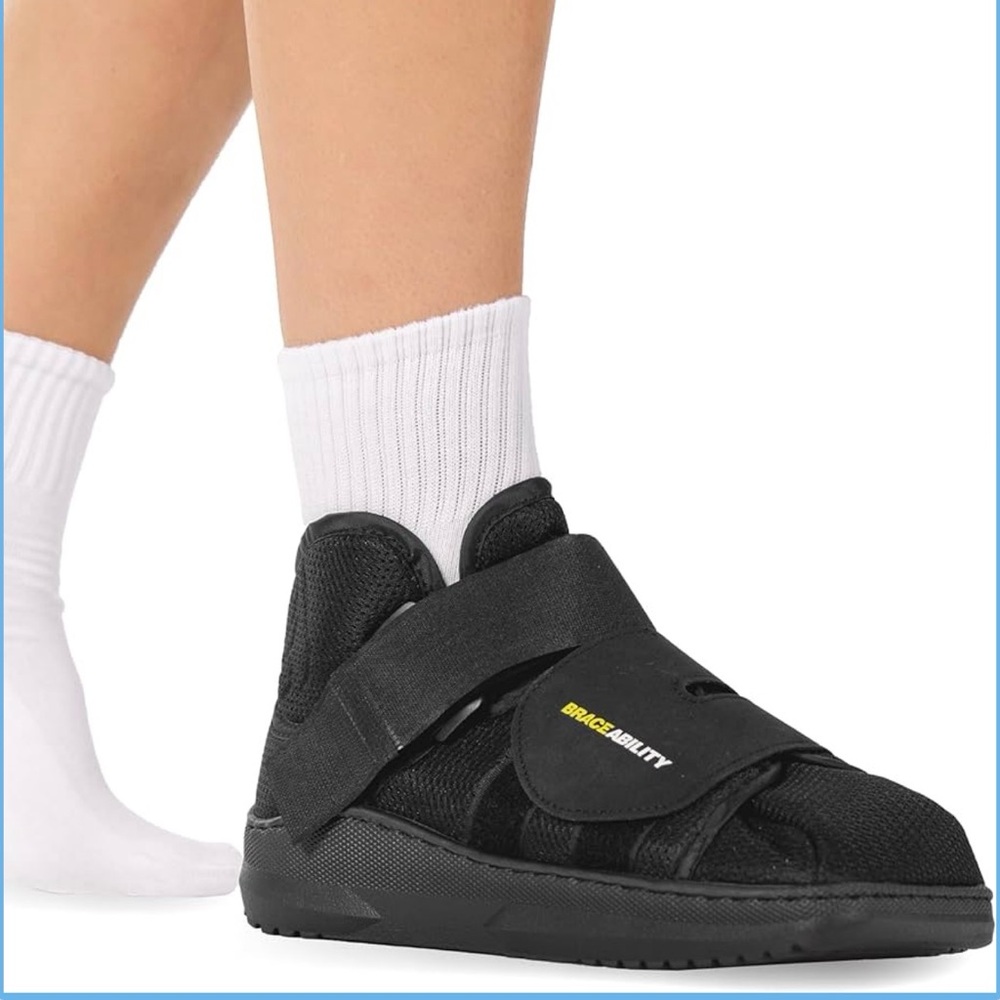 BraceAbility Medical Recovery Shoe - Adjustable Closure 1pair